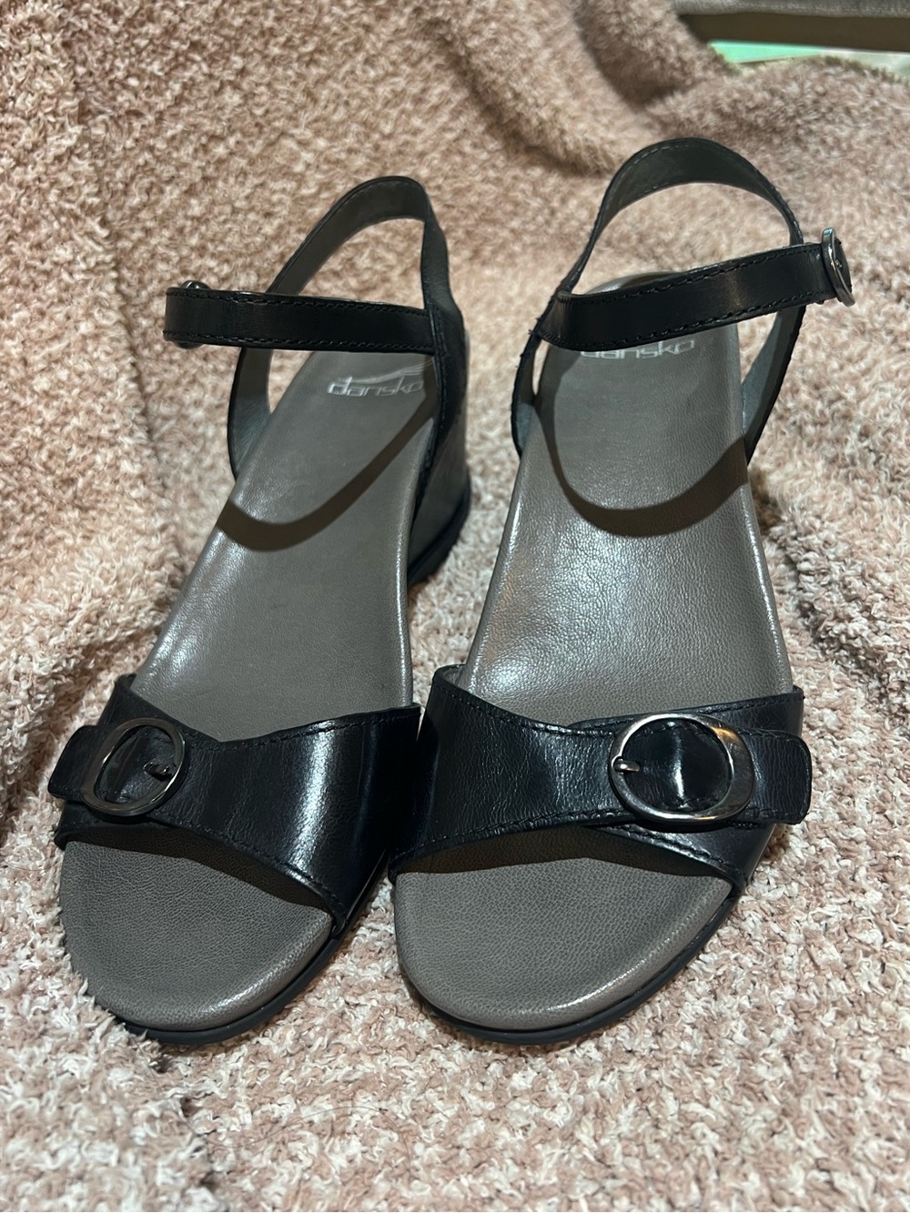 Dansko Arielle Black Leather Comfort Wedge Sandals-SIZE 37